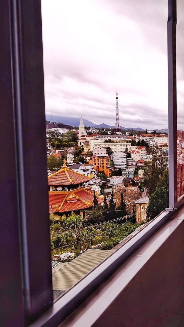 Tina Family Hotel Dalat Bagian luar foto