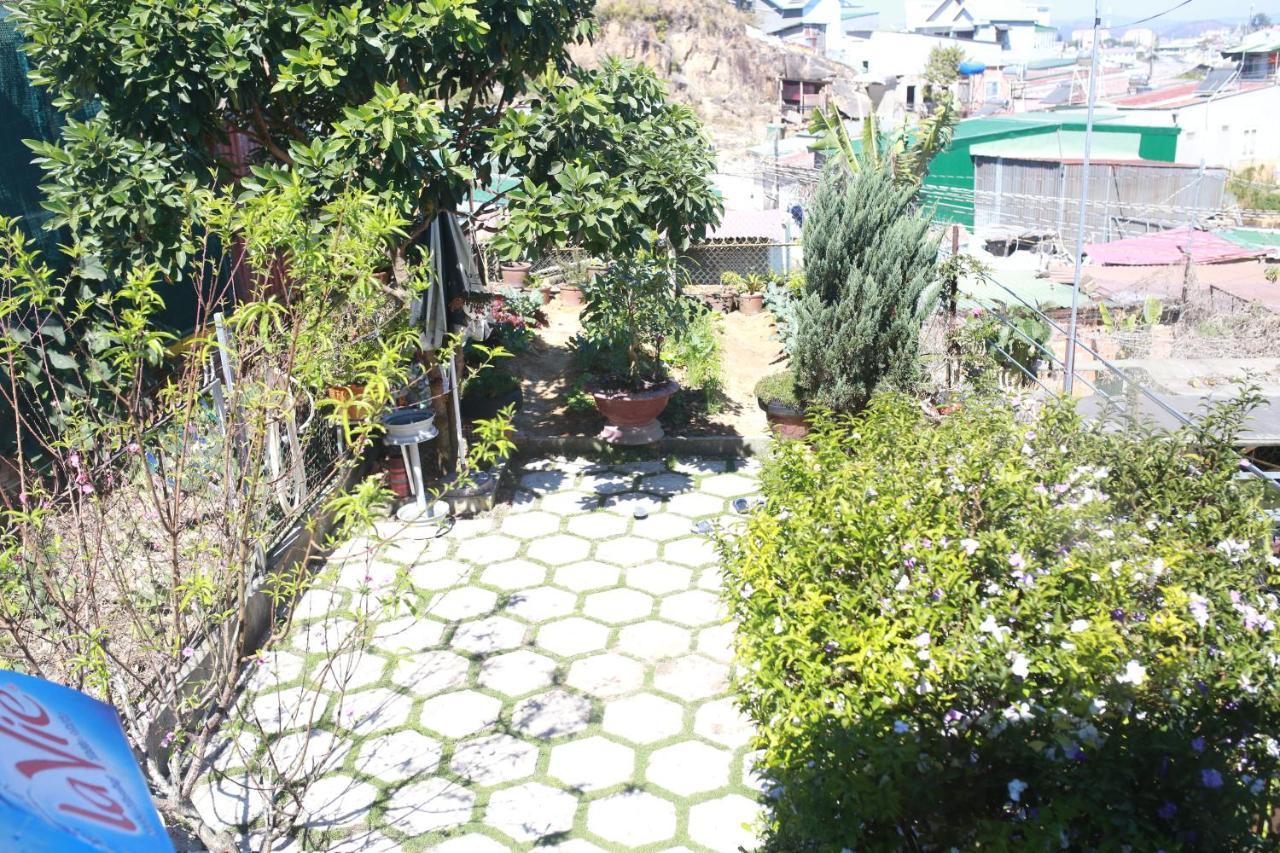 Tina Family Hotel Dalat Bagian luar foto